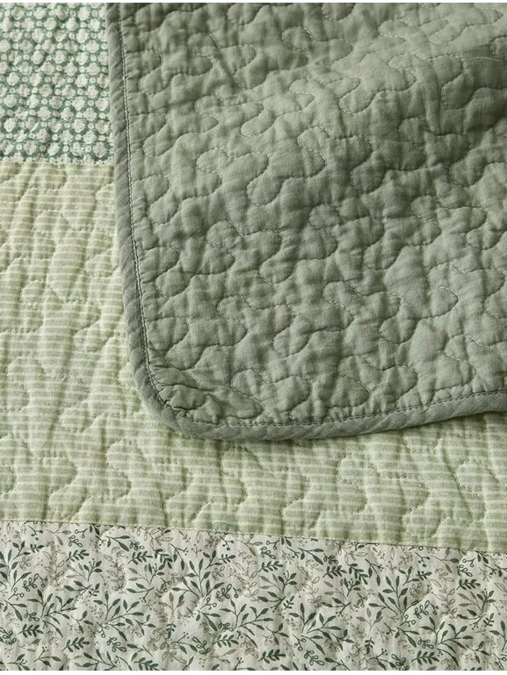Green Striped Twin 2 piece Quilted Bedspread Set 100% cotton